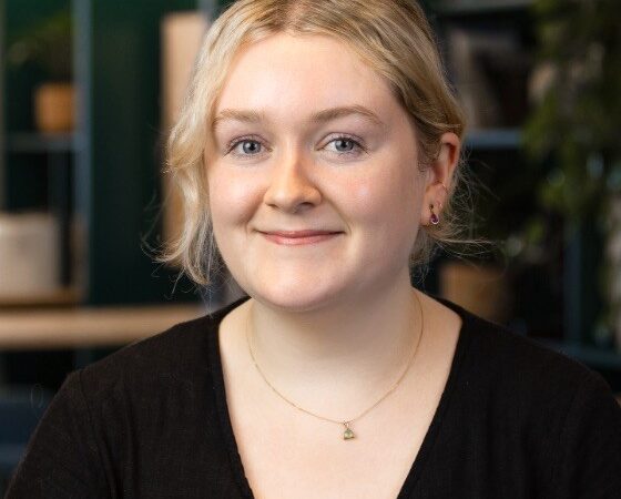 Picture of the blog writer
