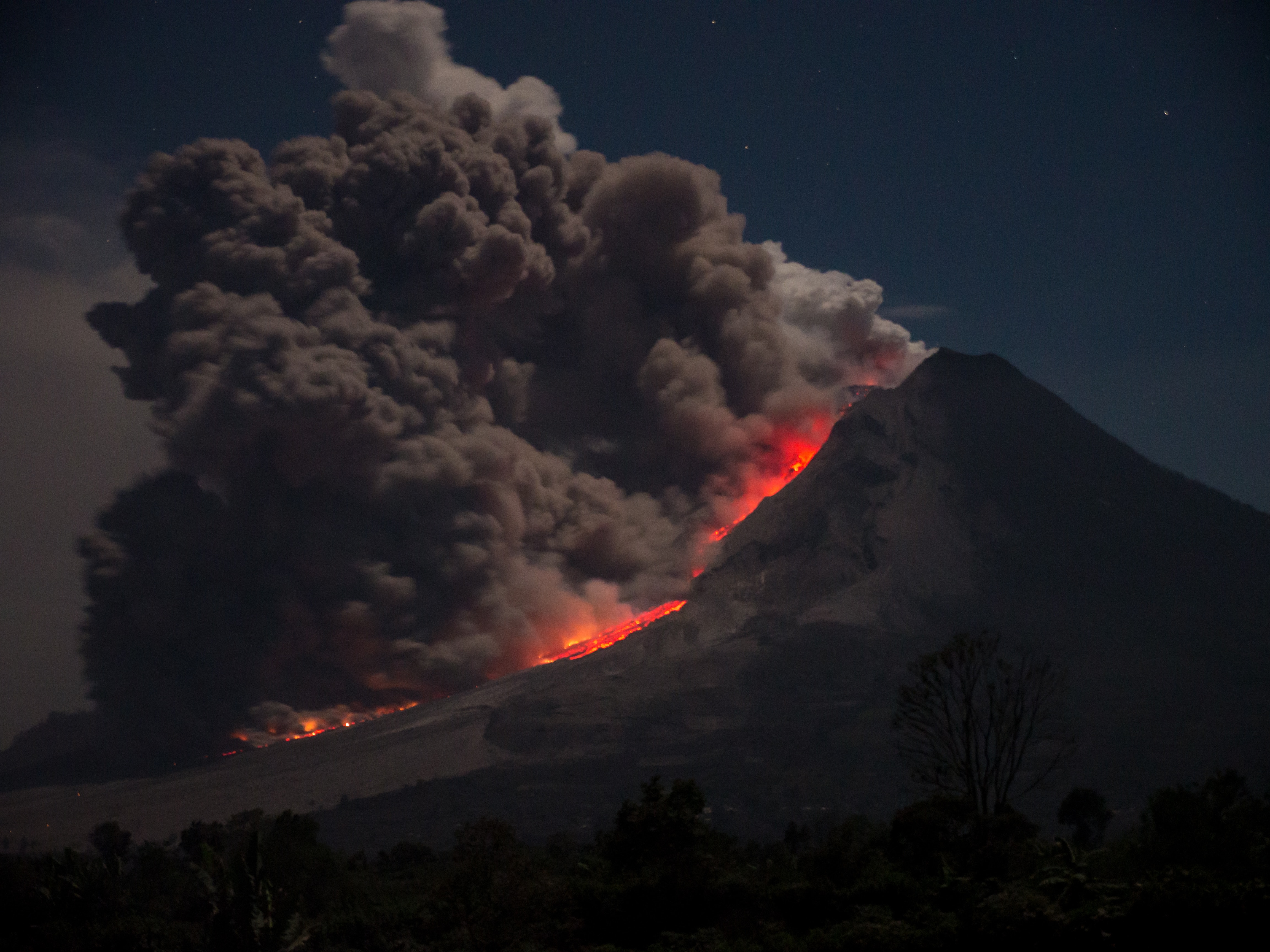 Frontiers Explosive  Eruptions with Little Warning 