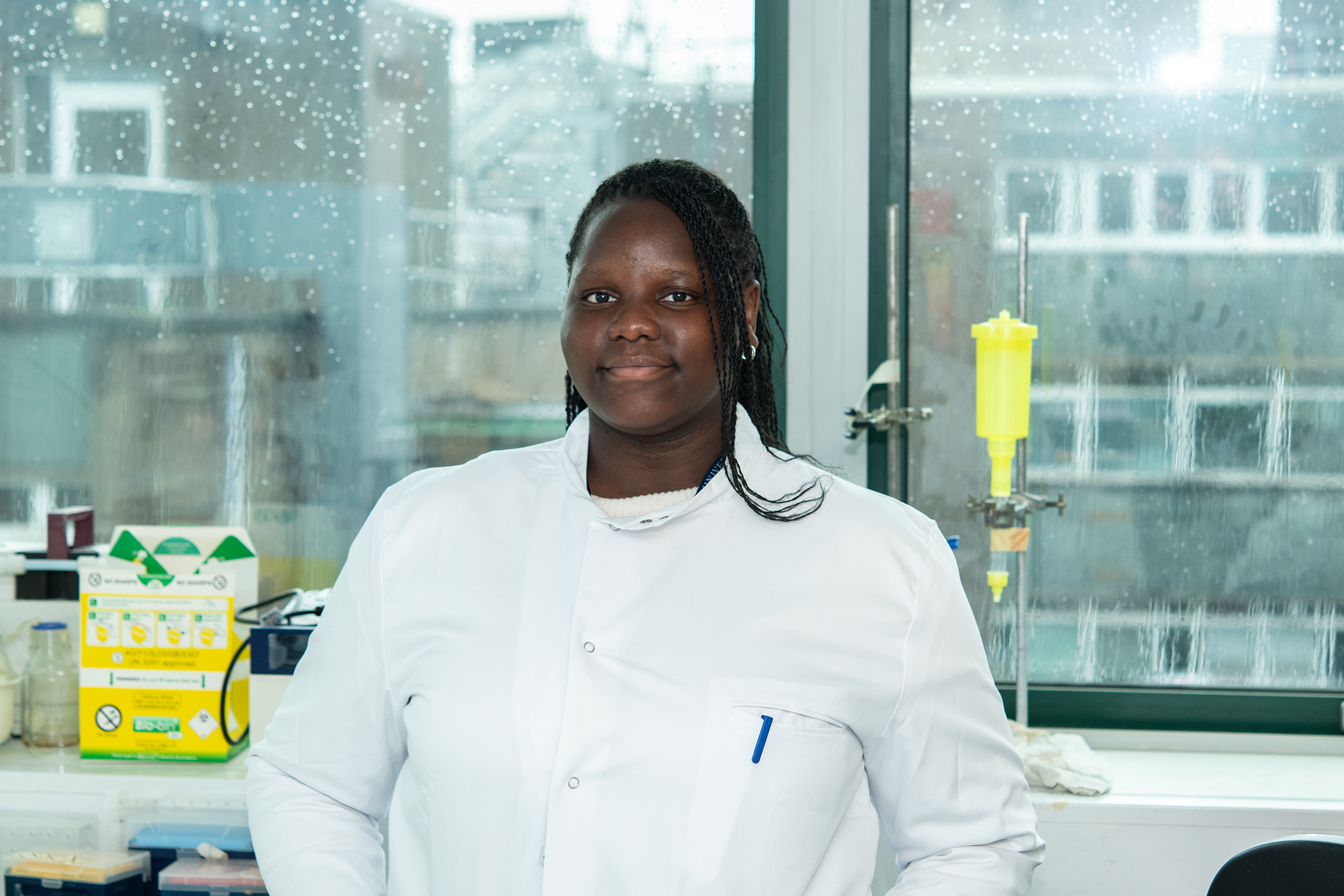 Emmanuella Asemota High School student Emmanuella Asemota in a lab coat