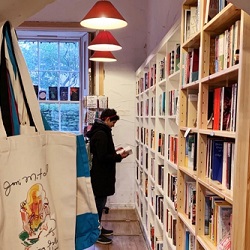 Saloni in a book shop