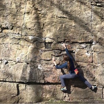 Beth Coiley boulder climbing