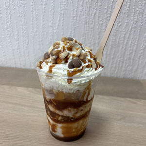 Close up a gelato in a glass