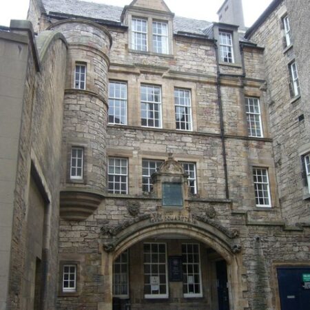 Front entrance to 5 Forrest Hill