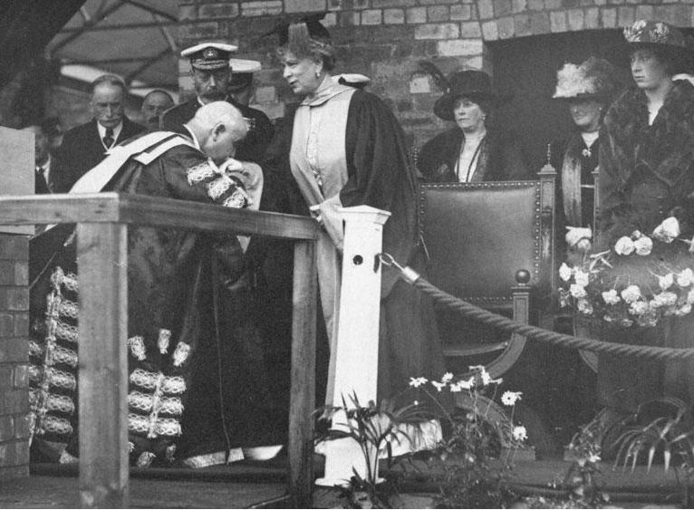 King George V laying foundation stone at KB