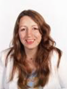 Headshot of Loni Loftus