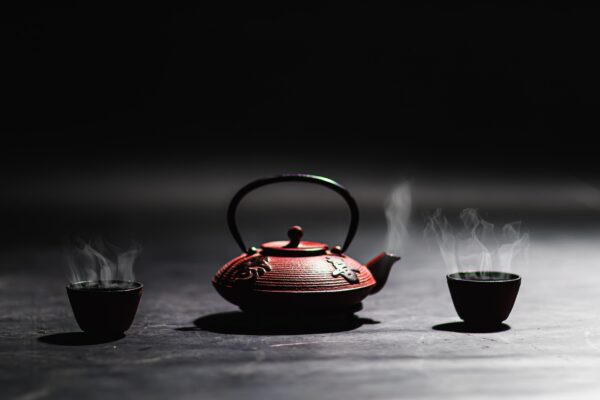 Traditional teapot and cups