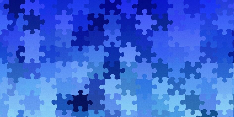 Blue jigsaw pattern
