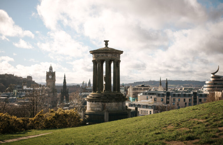 Exploring Edinburgh: Portobello Beach and Calton Hill!