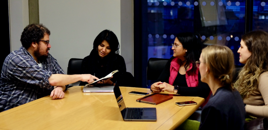 From left to right: Alex Doumas (Senior Lecturer, Psychology) Sydelle de Souza (Doctoral Researcher, CDT in NLP, School of Informatics), Naiti Bhatt (PhD Student, Psychology), Jean Skelton (PhD Student, Psychology), Erica Adezati (PhD Student, Psychology).