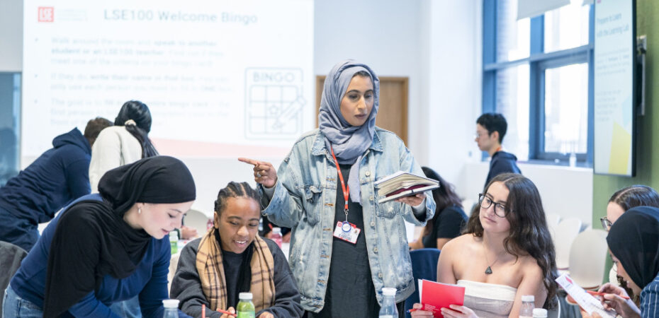 LSE100 classroom during Welcome Week